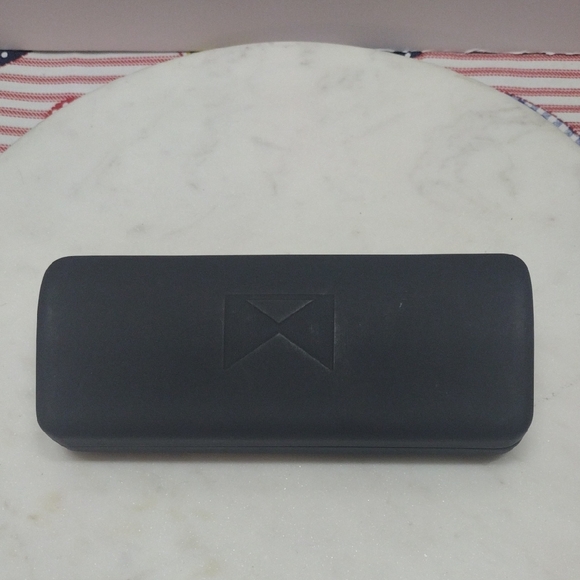 William Painter Black Eyewear Hard Case Only#Z-35 - Picture 1 of 11